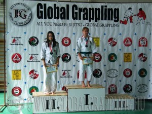 Gi Grappling Felnőtt Női 57 kg. dobogója