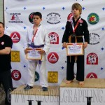 A Gi Grappling Gyermek 1 Fiú 40 kg dobogója