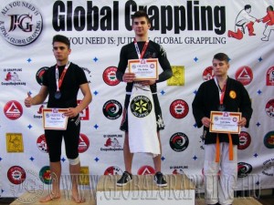 A NoGi Grappling Junior Fiú 71 kg dobogója