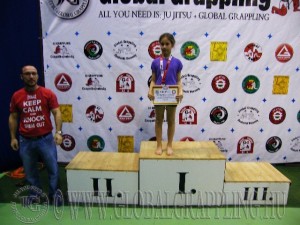 A NoGi Grappling Gyermek 2 Leány 36 kg. kategória dobogója