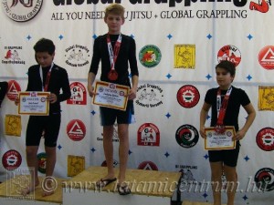 A NoGi Grappling Ifjúsági 1 Fiú 45 kg kategória dobogója
