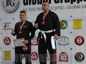 A Gi Kezdő Felnőtt 105 kg dobogója