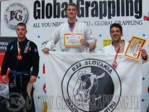 A Gi Grappling Haladó Férfi 80 kg kategória dobogója