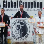 A Gi Grappling Kezdő Férfi 75 kg kategória dobogója