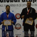 A Gi Grappling Kezdő Felnőtt Férfi 105+ kg kategória dobogója