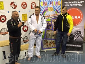 Növényi Norbert BJJ kék övet kapott
