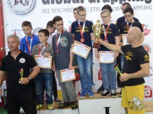 A NoGi Ifjúsági Fiú Csapatbajnokság dobogója